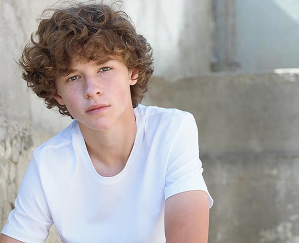 Dylan Hoffman Age – How old is He in 2024? Dylan’s Biography